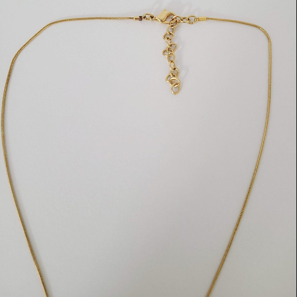 Golden Leaf Necklace - Picture 4 of 7